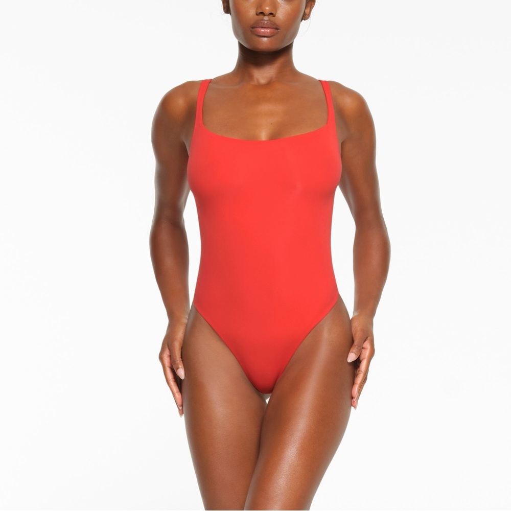 NWT Skims Square neck fits everybody thong bodysuit poppy orange red